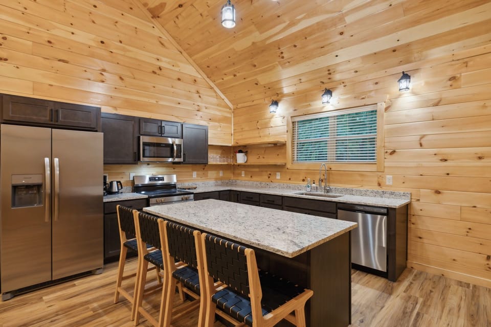 Two Bedroom Vacation Cabin Rental By Dollywood