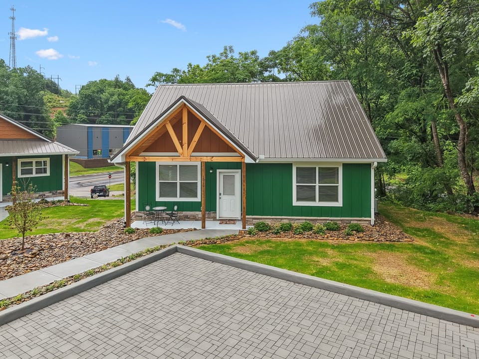 Two Bedroom Vacation Cabin Rental By Dollywood