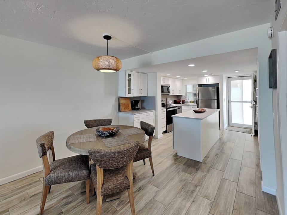 Dining Area Connecting to Kitchen