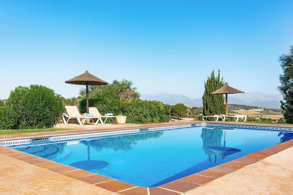 Holiday Home Swimming Pool