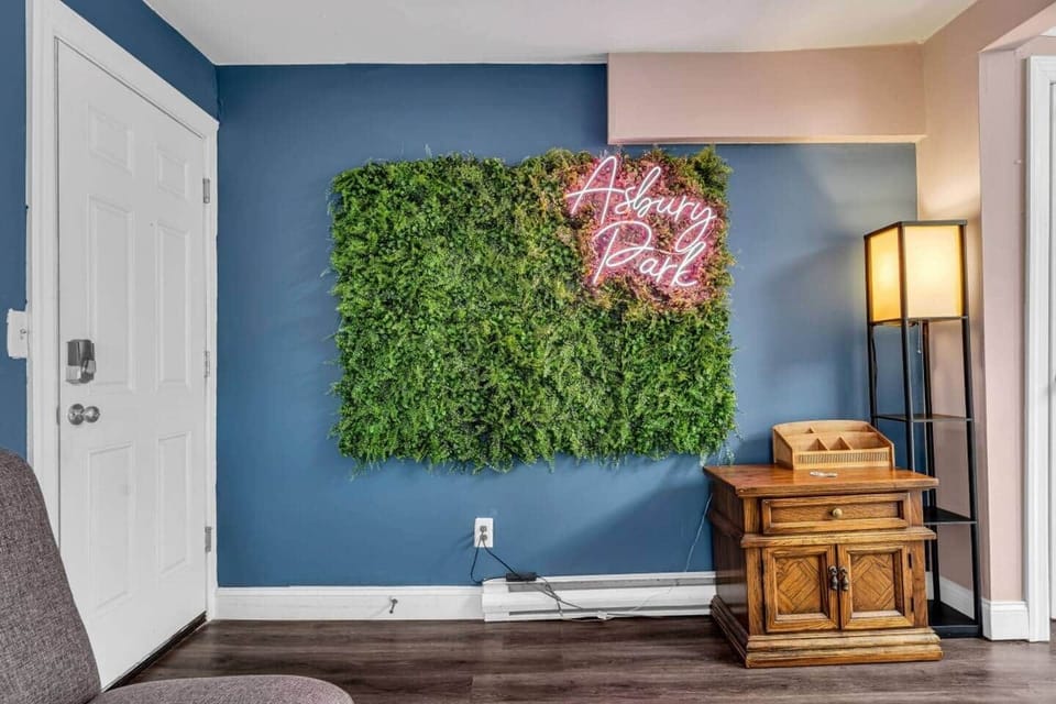 Green Wall