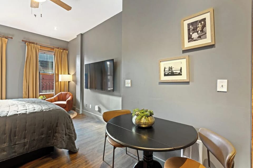 Settle in for dinner and movies in this cozy studio.