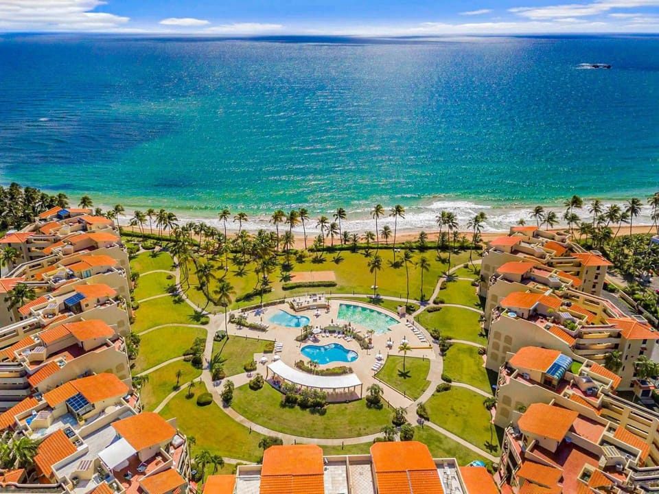 Fabulous beachfront location