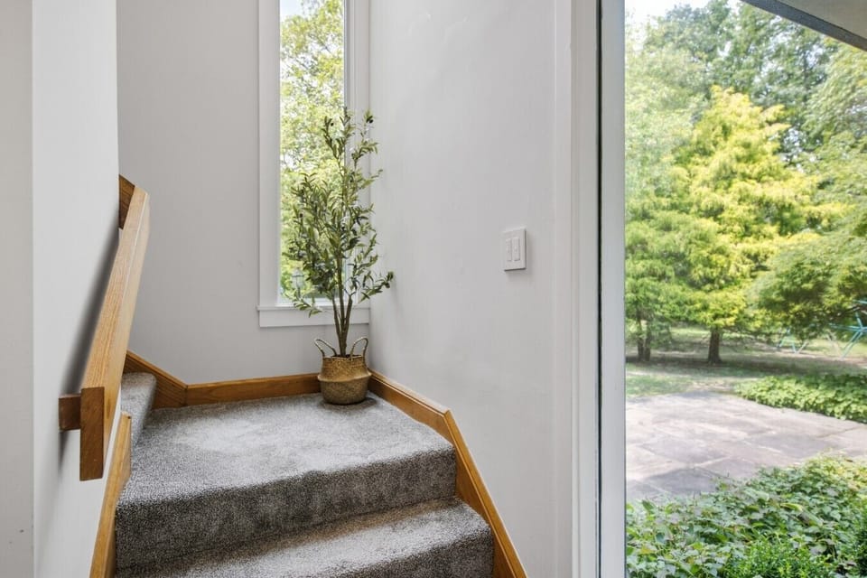 Second Floor Landing