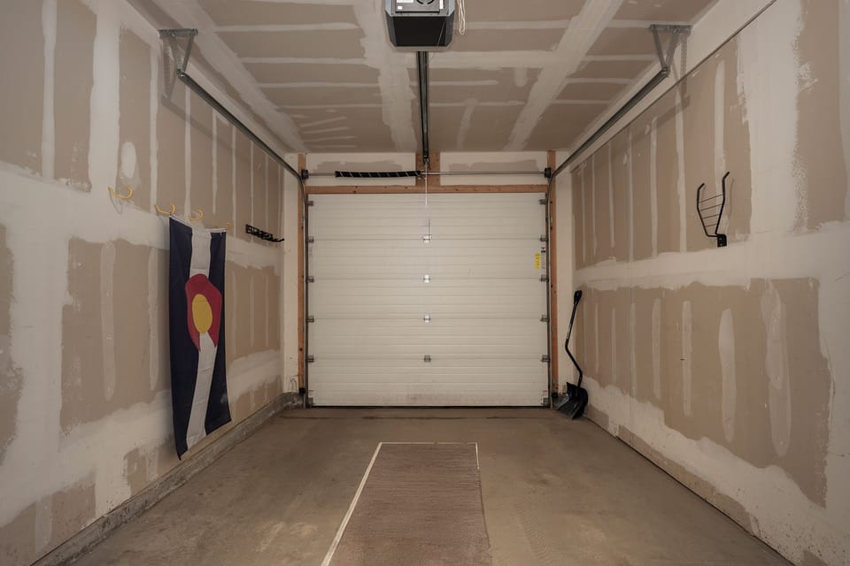 Your private garage provides secure parking and extra storage space for all your gear and belongings during your stay.