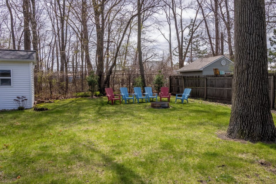 Main Level | Back Deck | Fire Pit