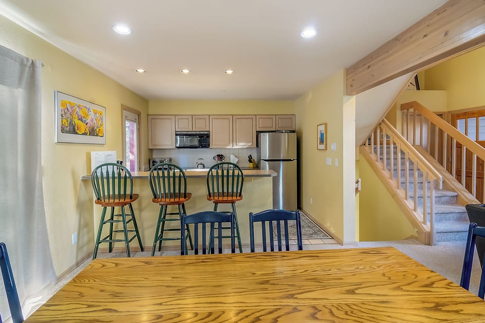 Dining Views to Kitchen, Stairs, Living Room