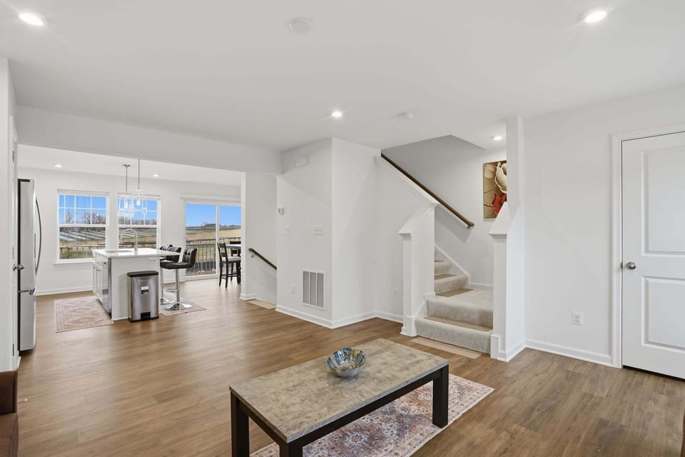 Architecture, Building, Furniture, Indoors, Living Room