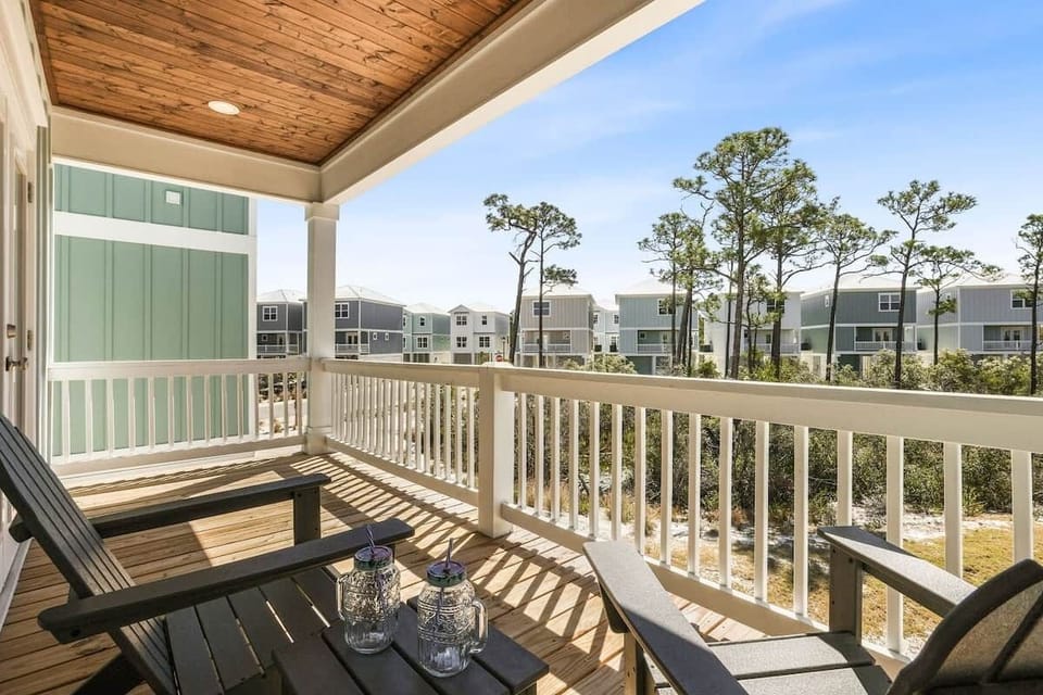 Serene views from the large balcony!