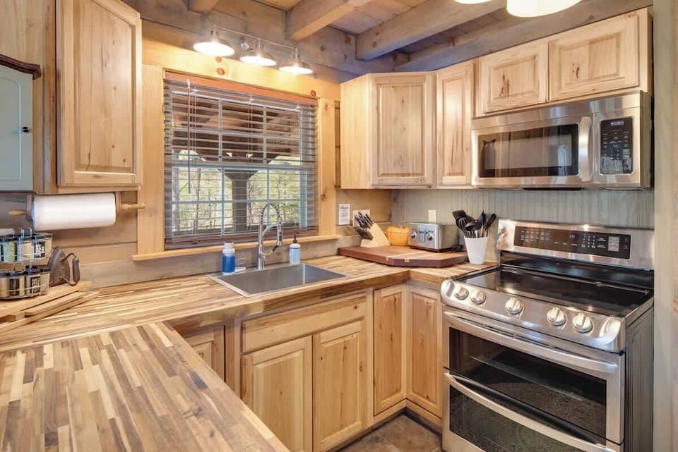 Our kitchen is fully stocked with everything you need to whip up whatever you're craving. We've even labeled the drawers and cabinets so you'll know your way around the space in no time. 