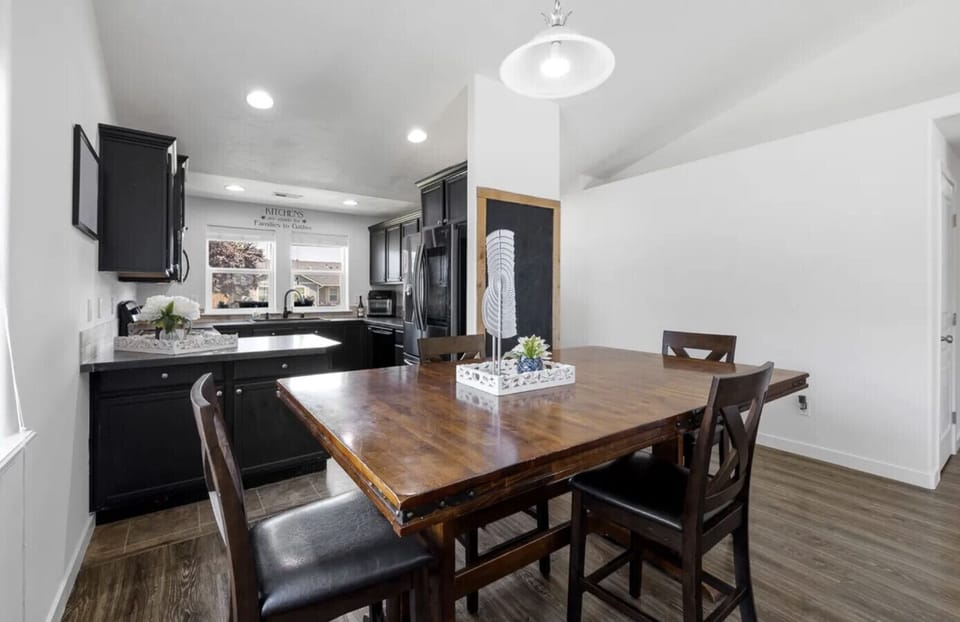 Open Concept Dining