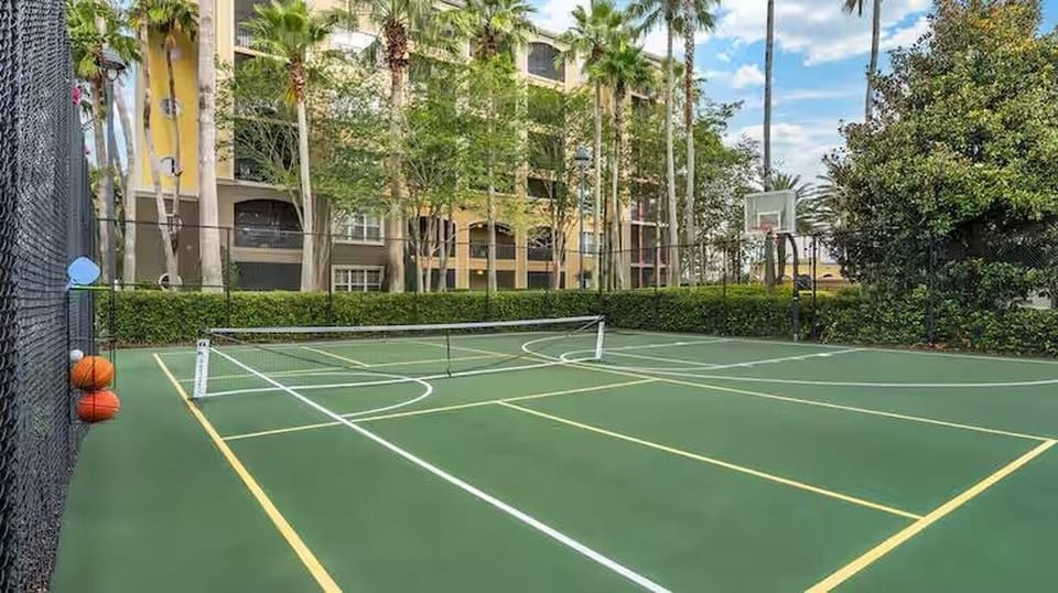 Sport court