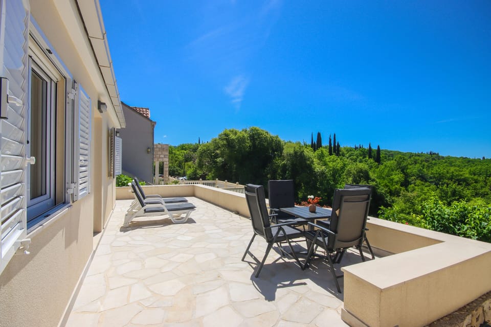Terrace 1