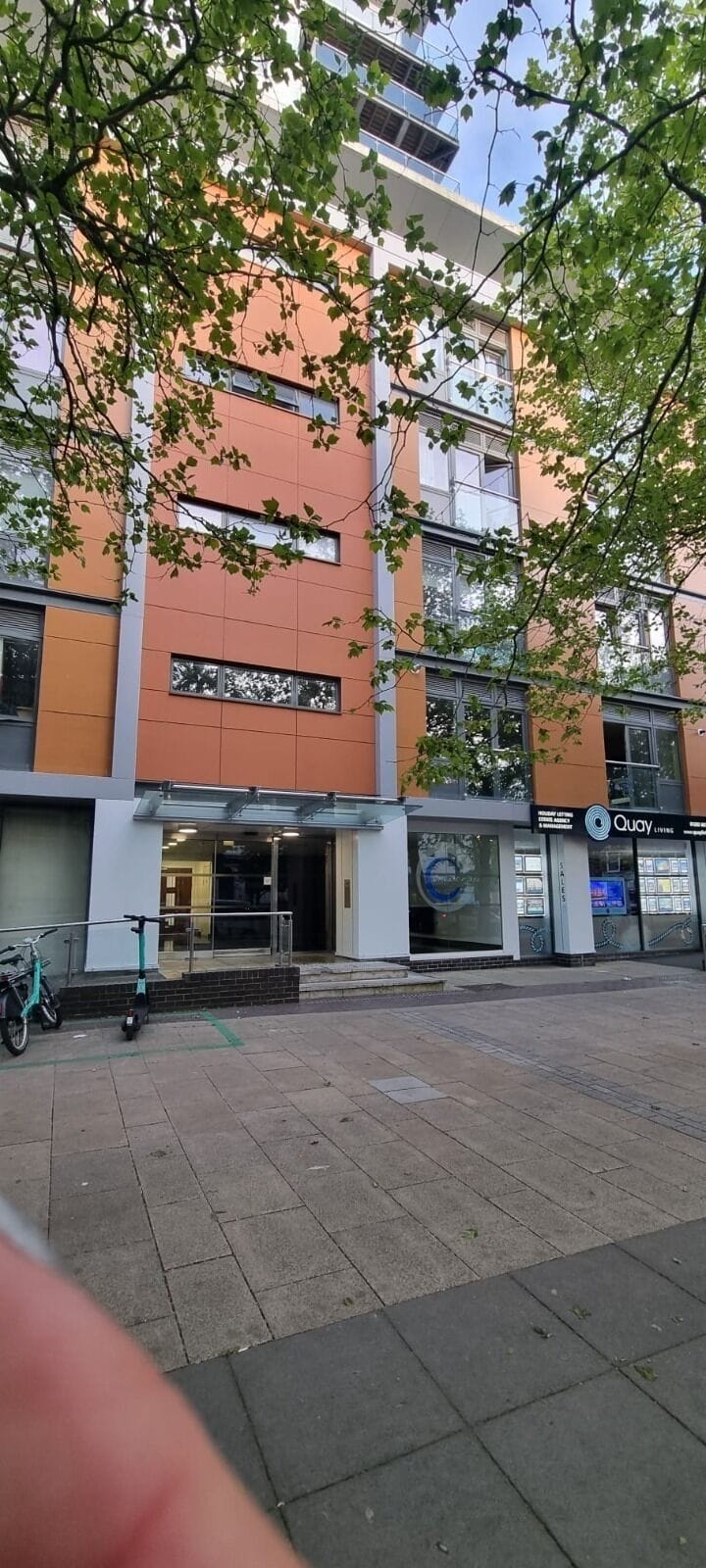 Building with flat 