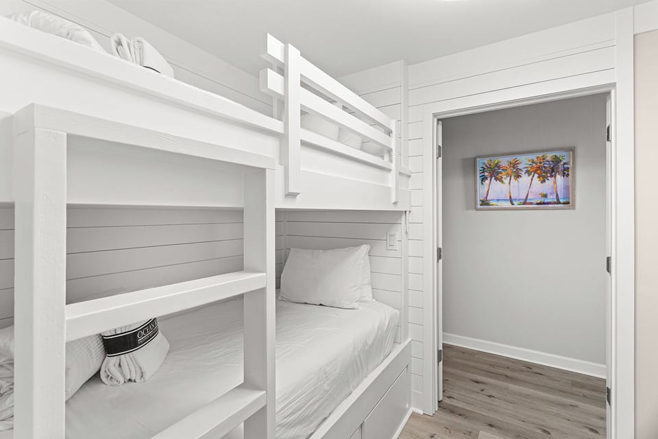 Beach Resort 401 Bunks Alt