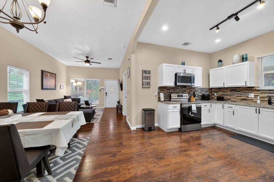 Indoors, Floor, Flooring, Hardwood, Home Decor