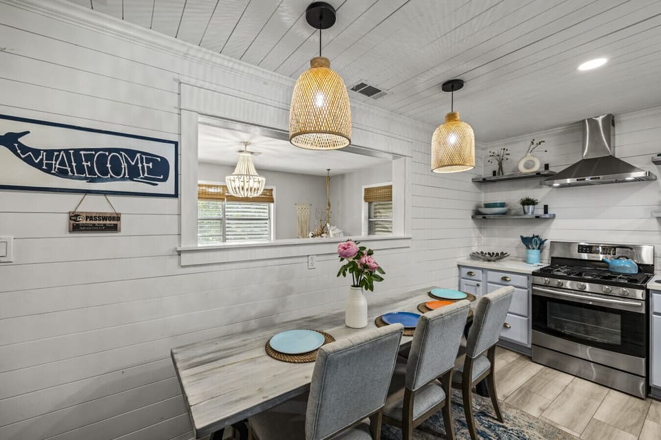 Gather around the table and enjoy meals made with ease