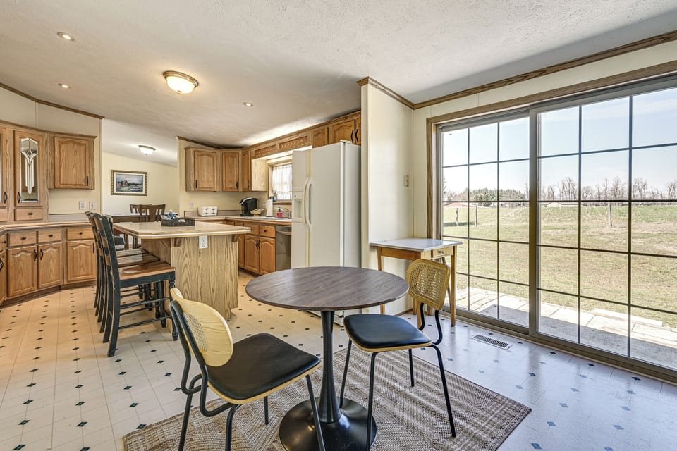 Dining Area | 1st Floor