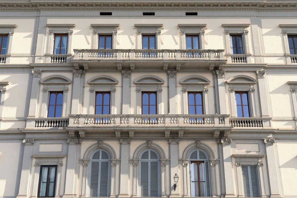 Building Exterior, Room Detail, Spring, Summer