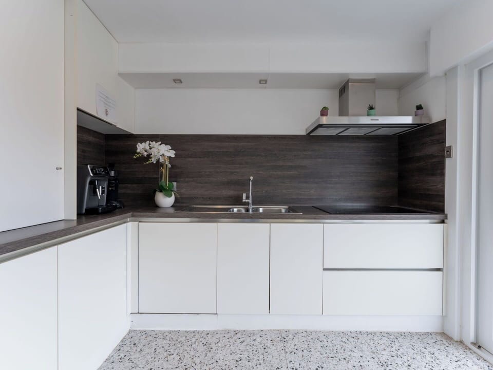 Kitchen, Countertop, Cabinetry, Interior Design, Flooring, Wood, Kitchen Appliance, Home, Floor, Plumbing Fixture
