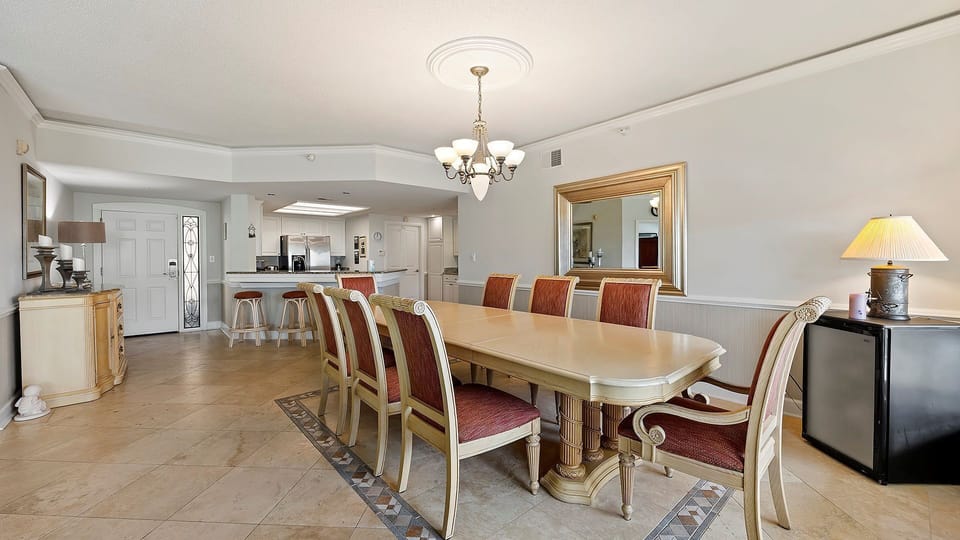 Lots of seating for Dining