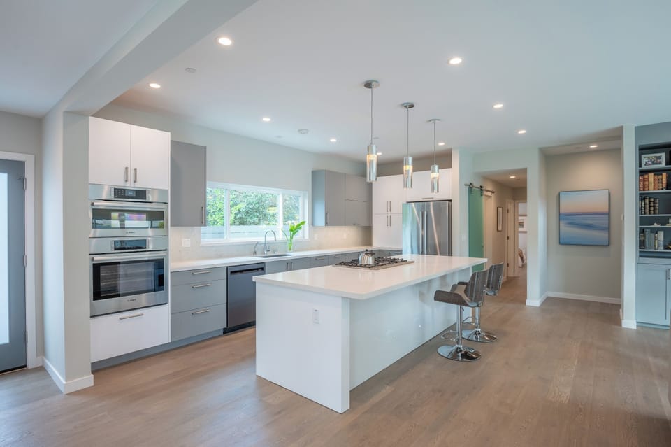 Stunning Open-Concept Kitchen with Large Island