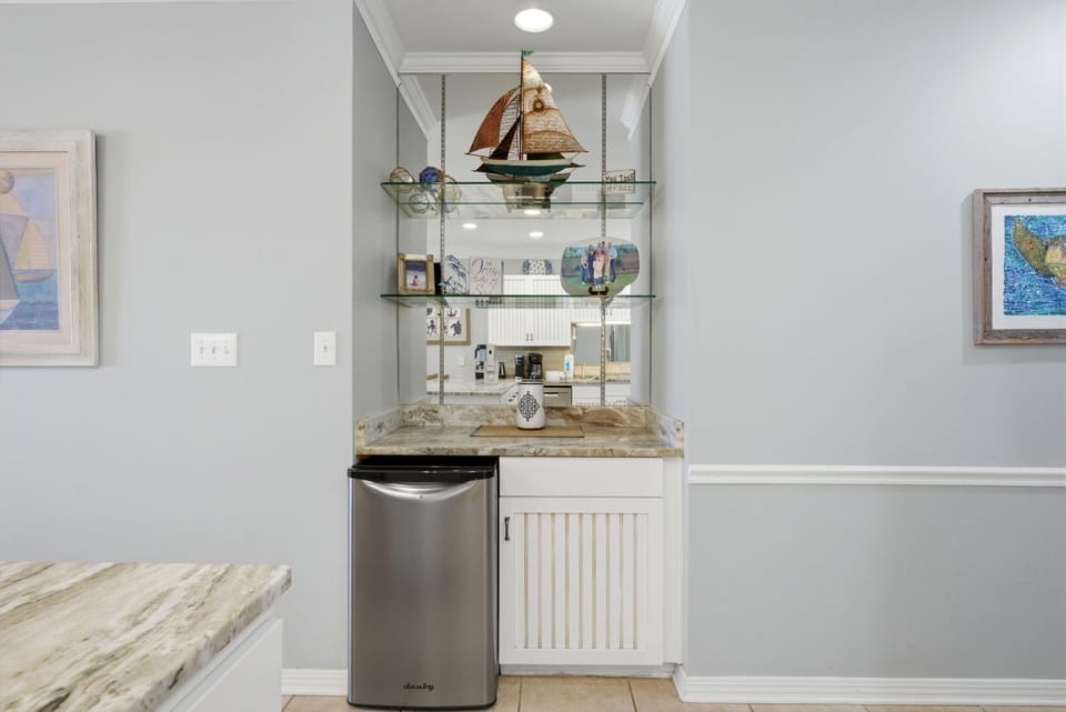 Wet Bar