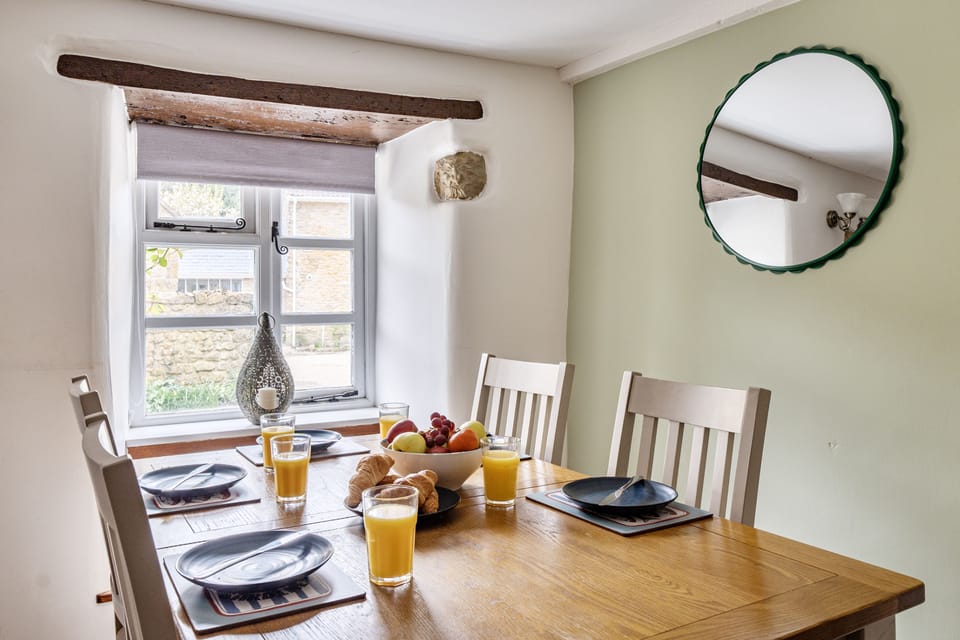1 Rose Cottage, Shipton Gorge: The cottage faces the quiet village street