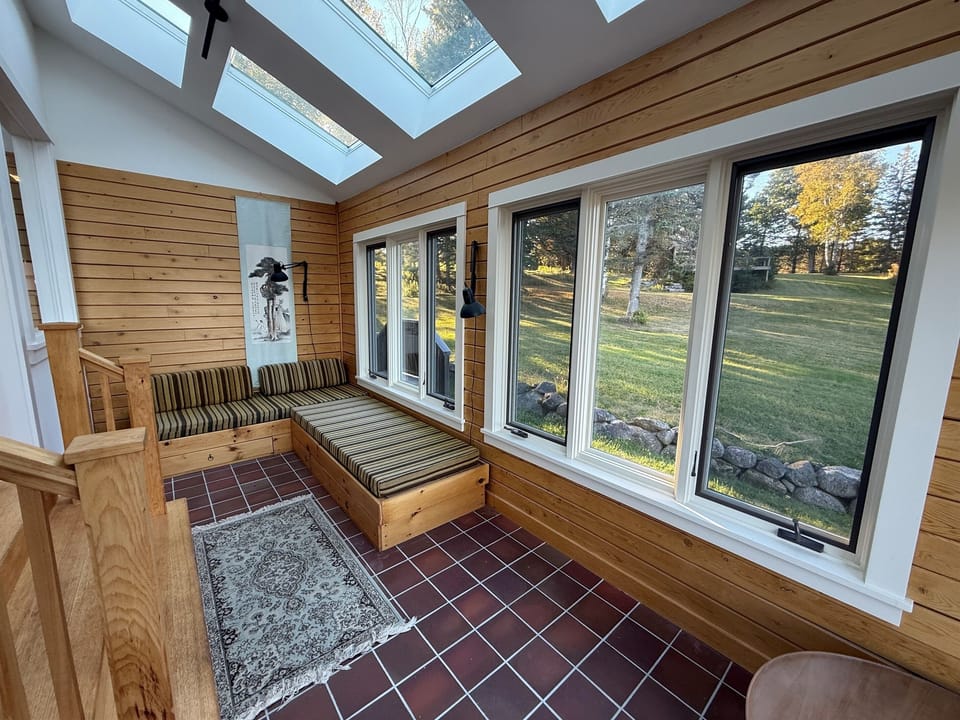 Another angle of the sunroom