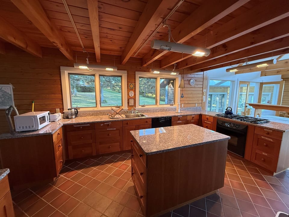 Another view of the kitchen