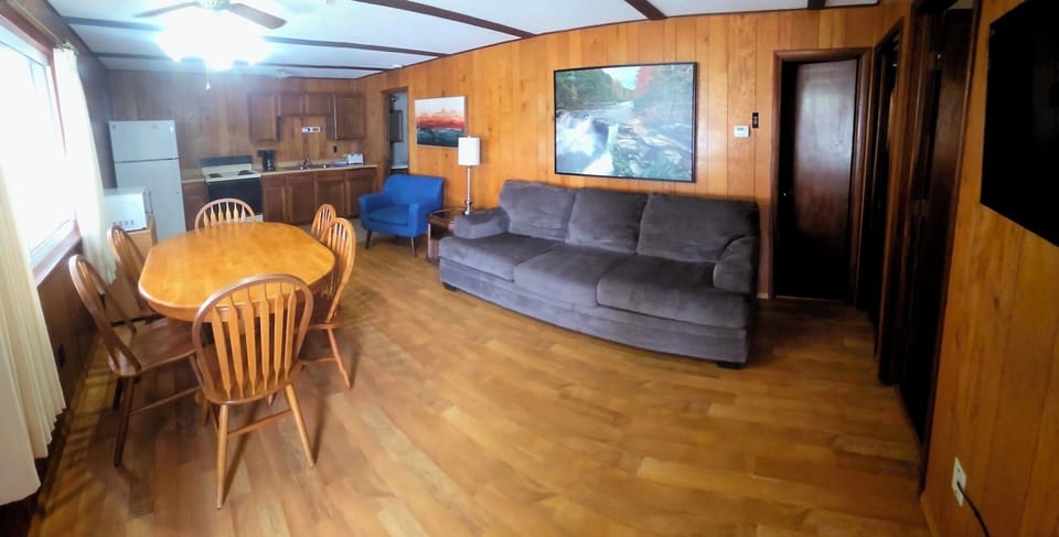 cottage206.8