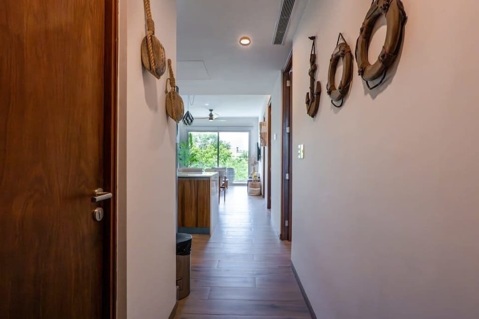 Building interior corridor
