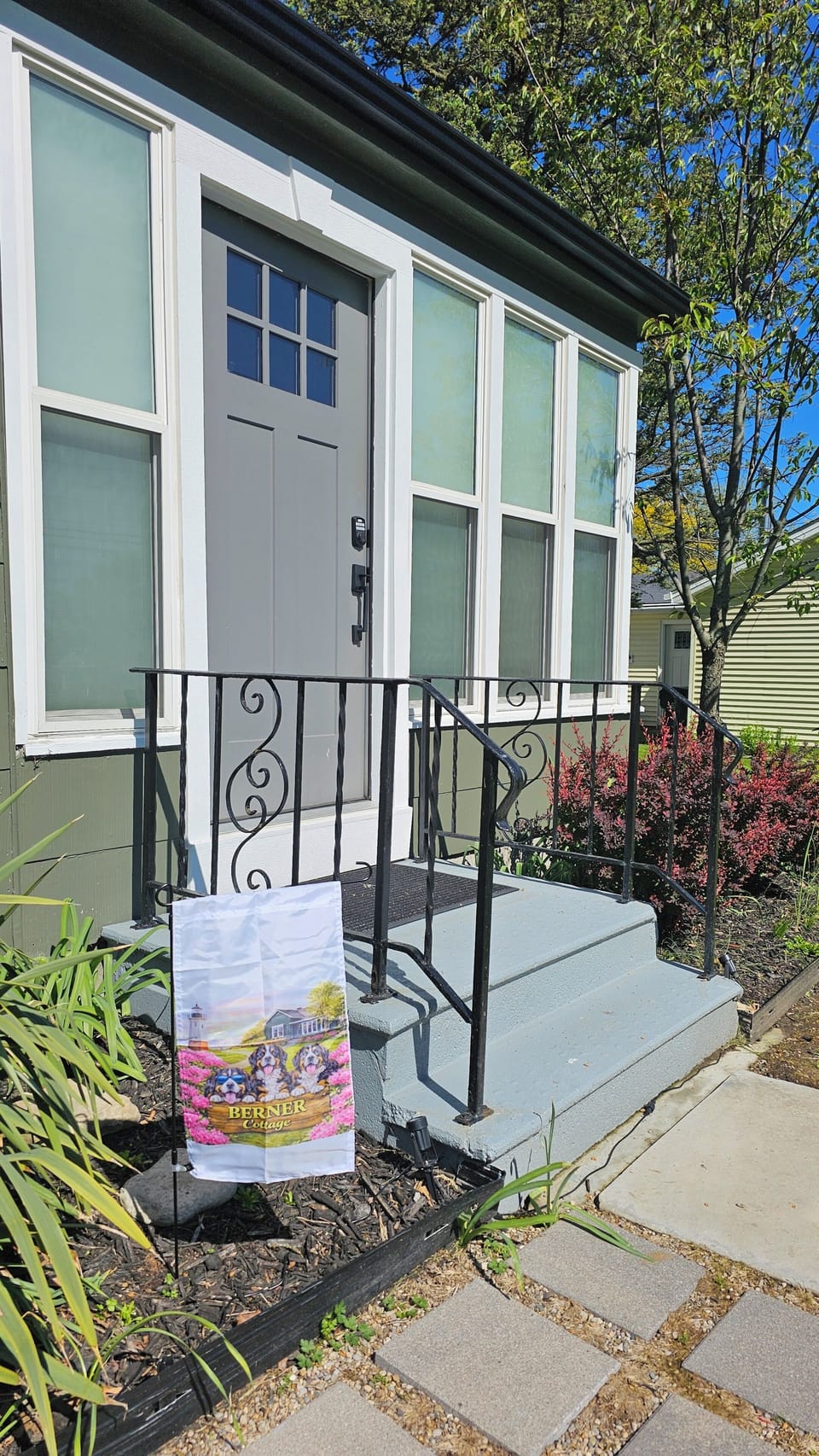 Entry Steps & Identification Flag