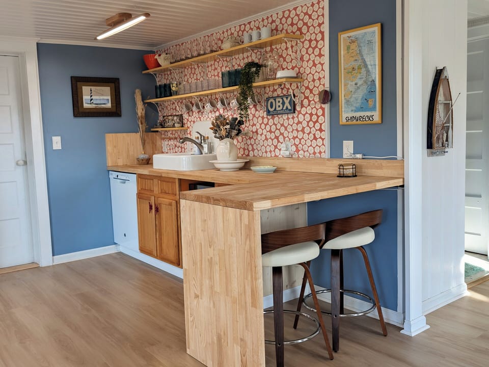 First floor bar seating