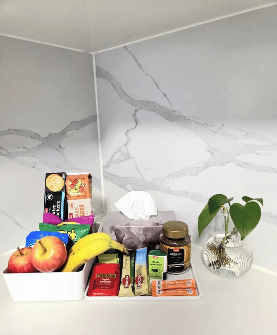 Bathroom amenities