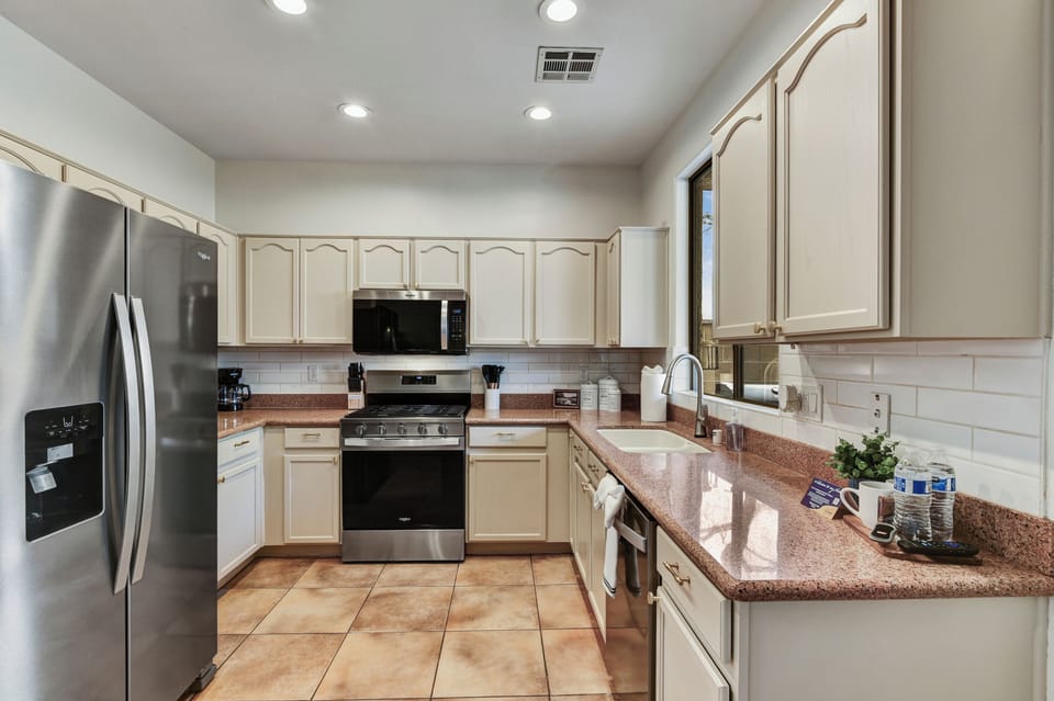 Open Kitchen