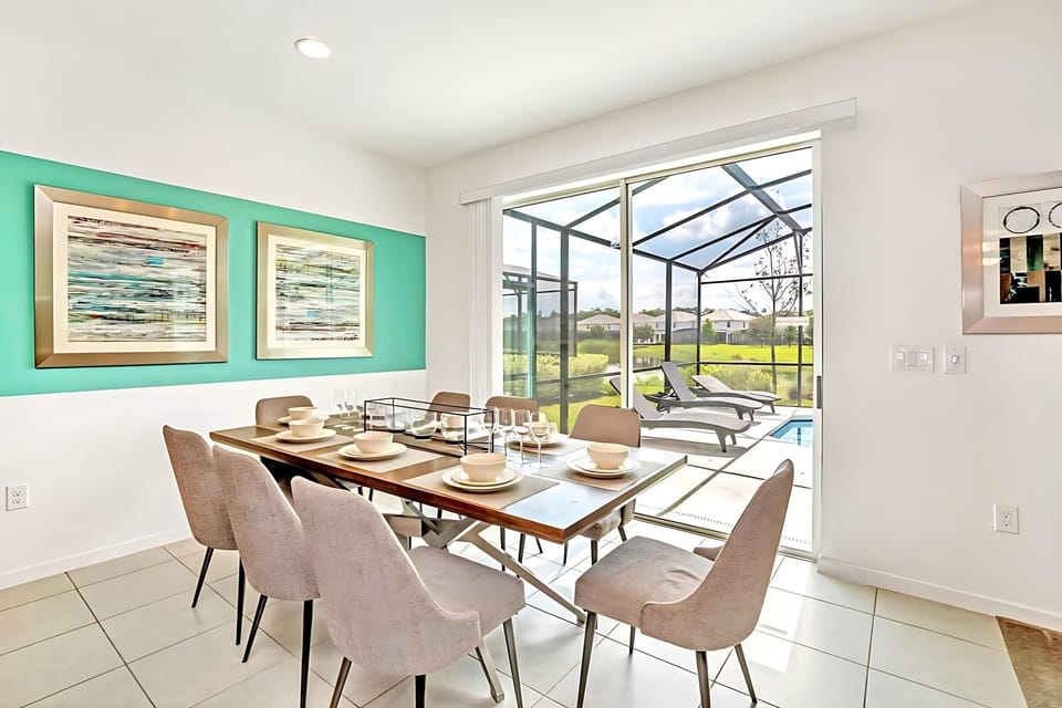 Bright Dining Space With Stunning Views And Seating For Eight