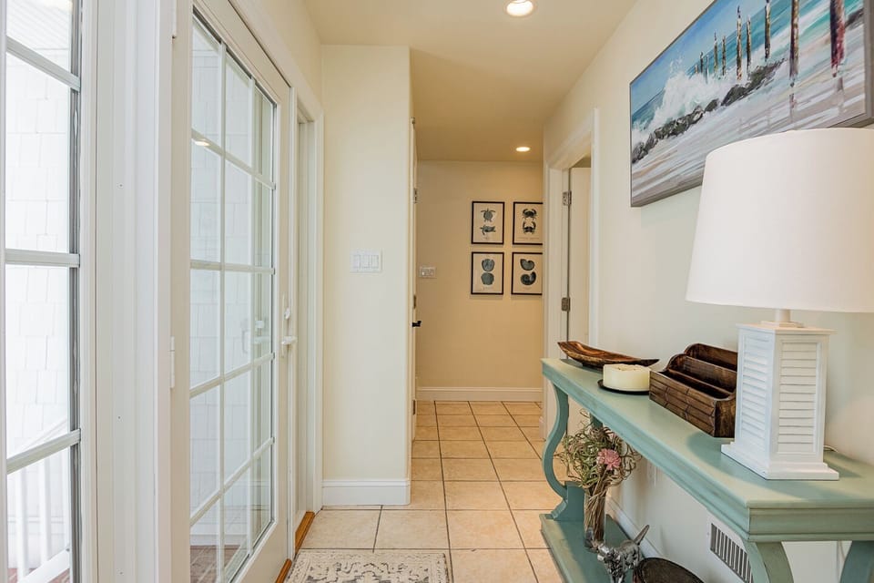 Entryway on the 1st floor - 6 steps up from ground level