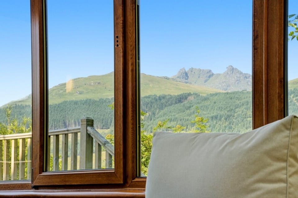 Arrochar_detailed_005