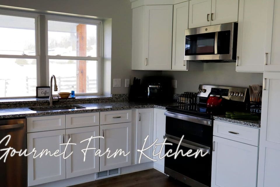 Prepare and share meals in a bright, fully equipped farm kitchen designed for connection. Whether it’s slow morning coffee or a shared dinner after a day outdoors, this space brings comfort, ease, and togetherness to every moment.