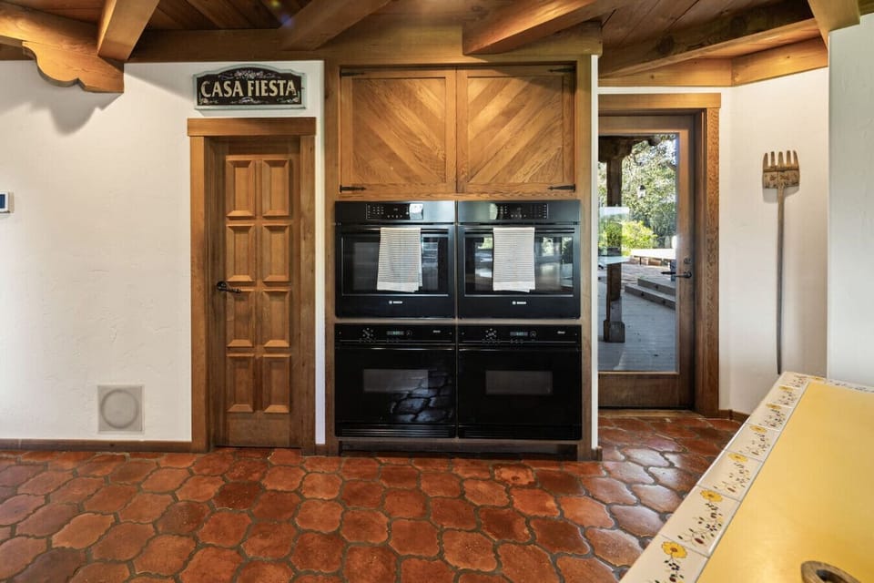 Double wall ovens — Main House kitchen
