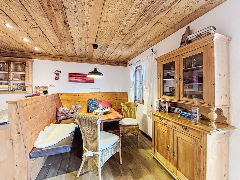 Furniture, Wood, Interior Design, Ceiling, Home, Flooring, House, Floor, Table, Cottage