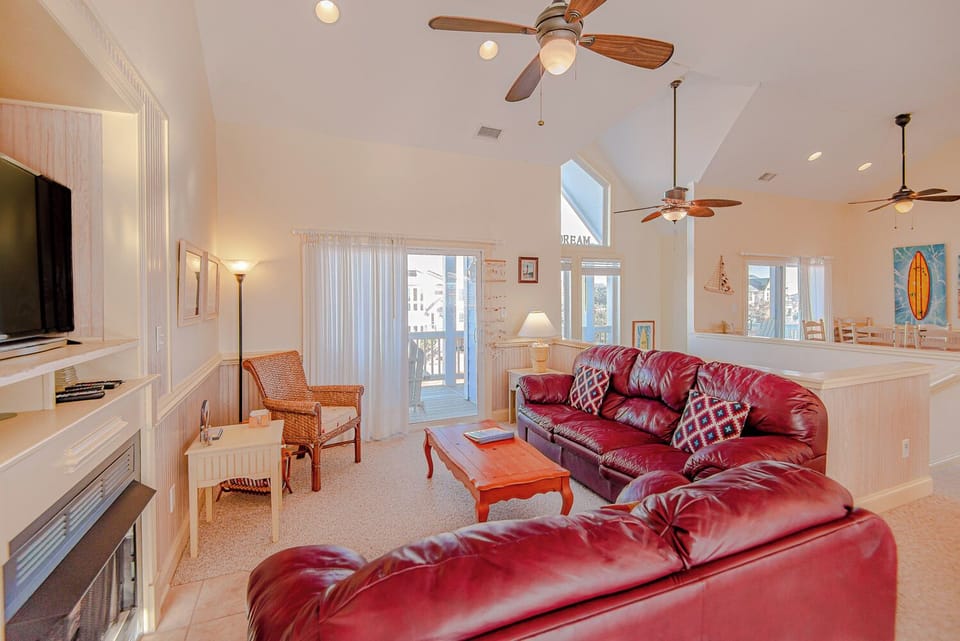 Top Level Living Area