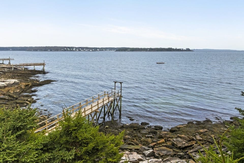 Dock and Float are not in yet