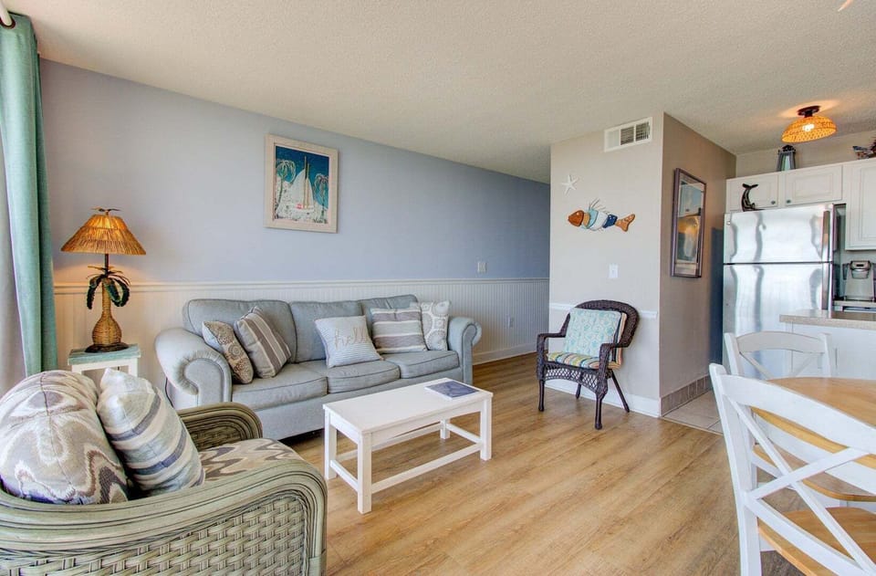 Atlantic Towers 208-print-005-015-Main Living Area-4200x2760-300dpi