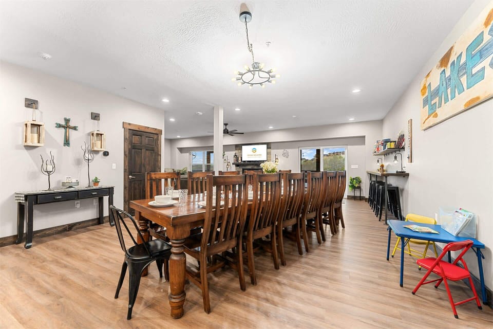 Make mealtime memories together at the enormous dining table, seating 12​