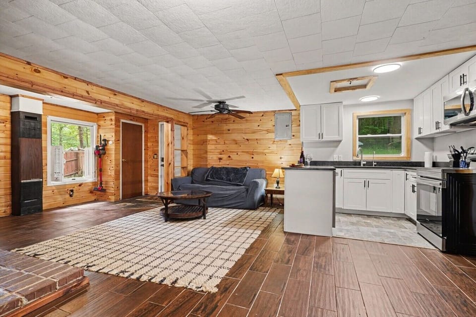 Open Living Area | Sectional Sofa | Ceiling Fan & Open Kitchen Layout