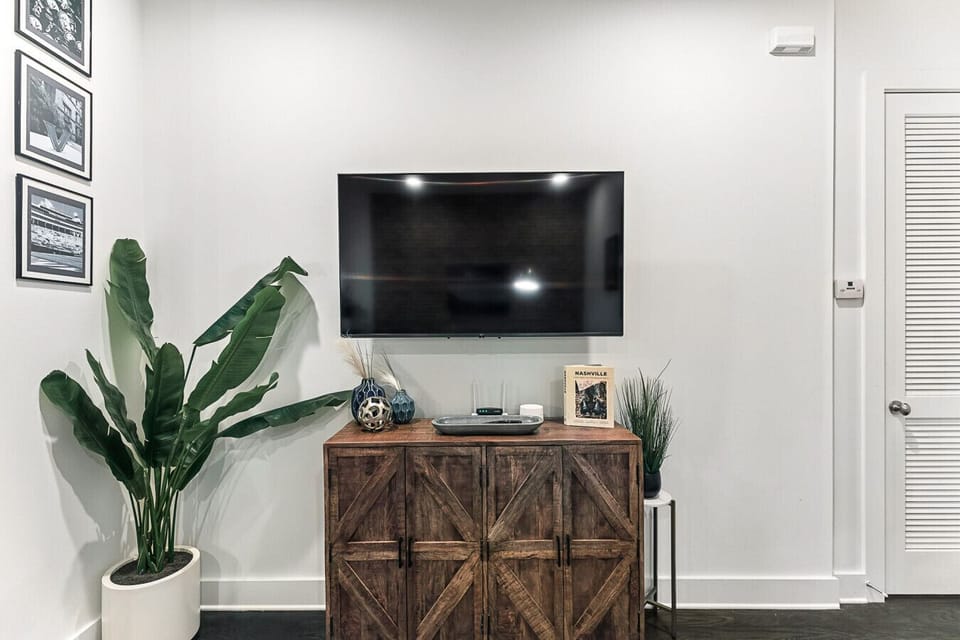 Enjoy a Smart TV (use your own app log ins)