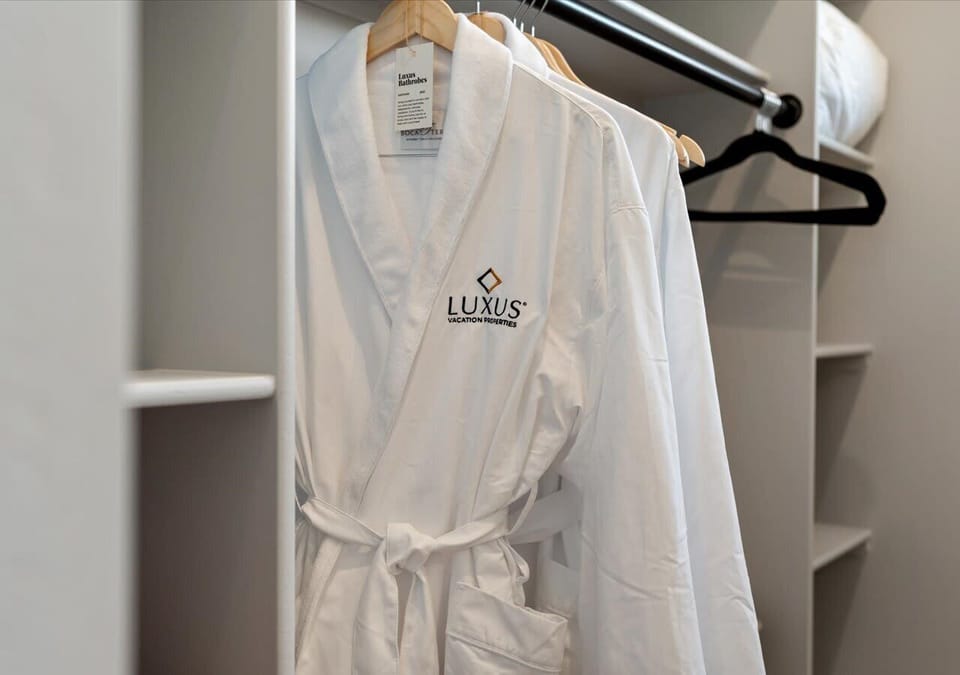 LVP Robes | Luma Ridge in Sedona, Arizona by Luxus Vacation Properties