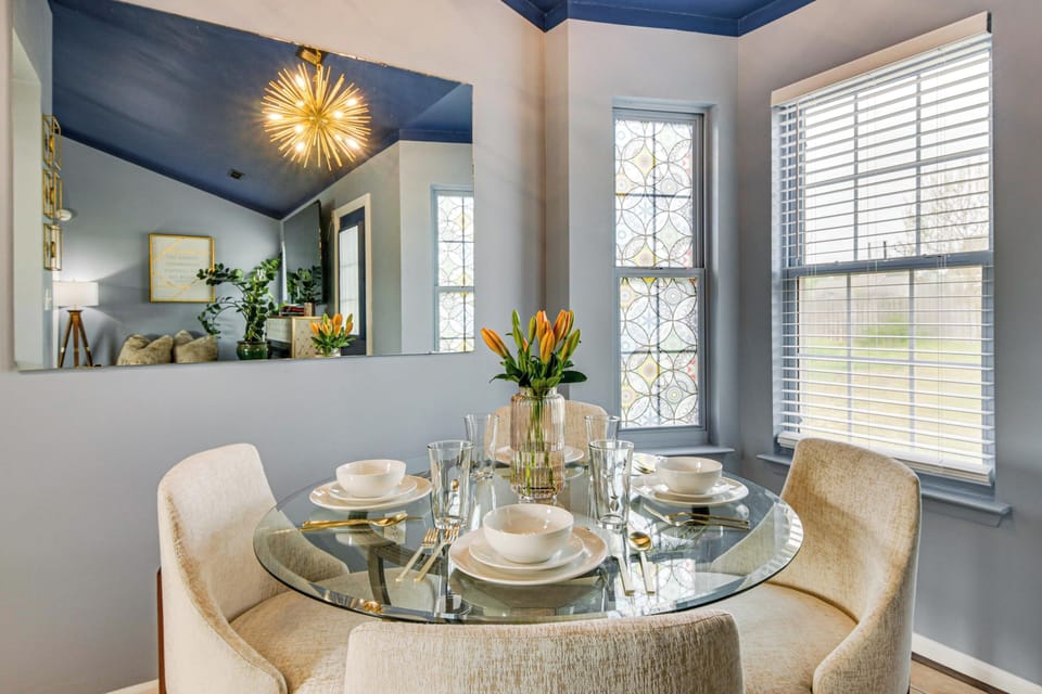 Dining Area | Open Floor Plan | Central Heating & A/C